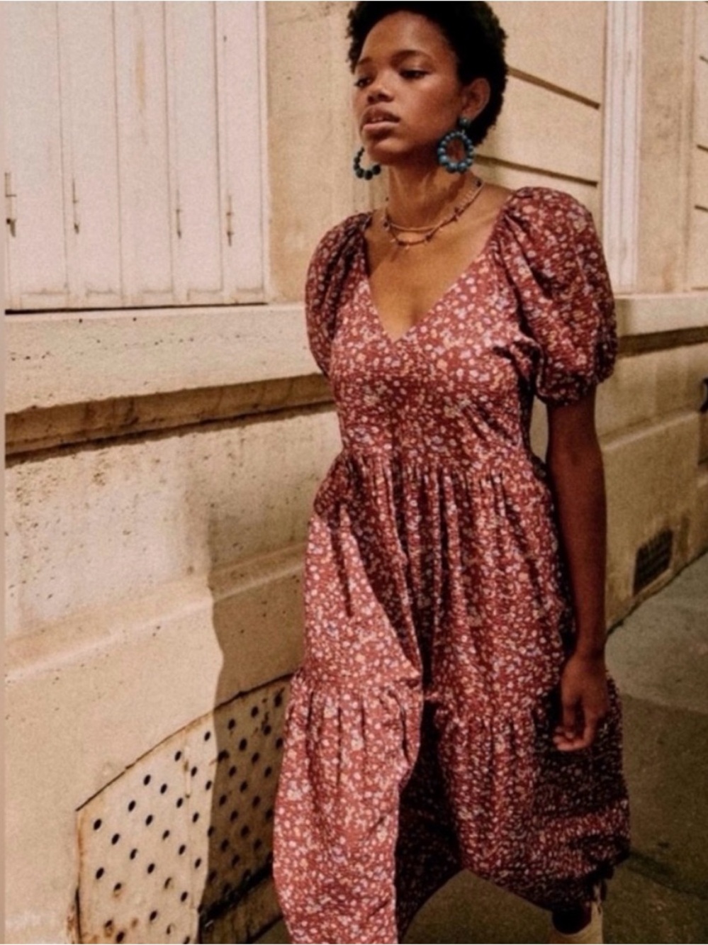 Sezane robe Alice Floral Puff-Sleeve Midi Dress in Dusty Rose